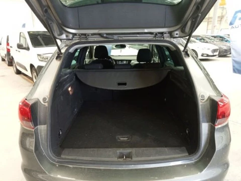 Opel Astra 1.6 CDTi S/S 81kW Selective Pro ST