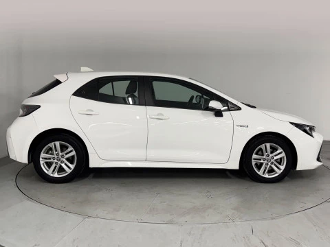 Toyota Corolla 1.8 125H ACTIVE TECH E-CVT