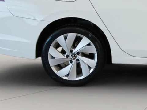 Volkswagen Golf 1.5 ETSI DSG LIFE VARIANT 116CV 5P