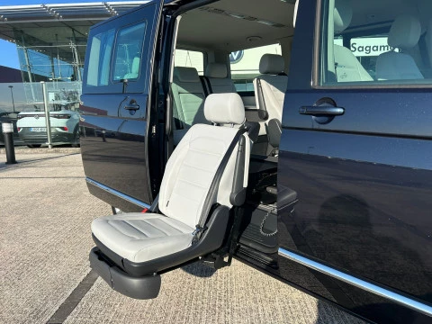 Volkswagen Multivan Premium Corto 2.0 TDI 110kW BMT DSG