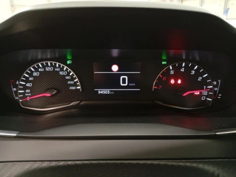 Peugeot 208 BlueHDi 73kW (100CV) Active