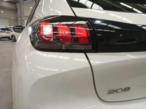 Peugeot 208 BlueHDi 73kW (100CV) Active