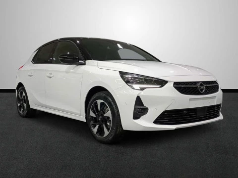 Opel Corsa GS BEV 50kWh 136 CV