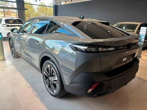 Peugeot 408 1.2 MHEV 145 E-DCS6 ALLURE 5P