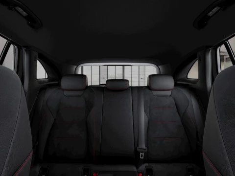 Mercedes-Benz GLA  200 d