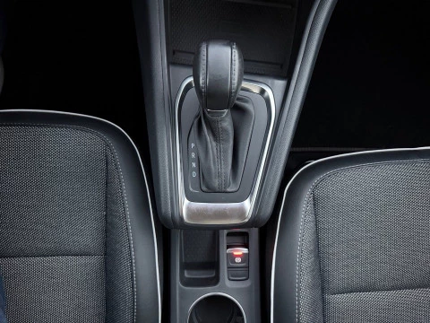 Renault Captur   TCe Intens 74kW