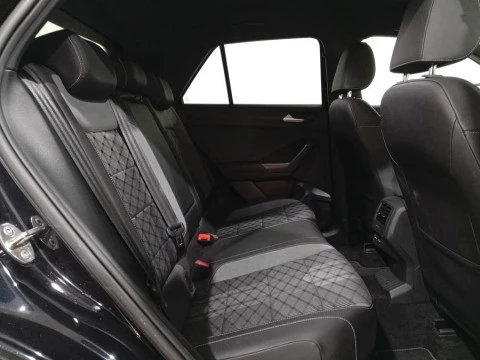 Volkswagen T-Roc R-Line 1.5 TSI 110 kW (150 CV) DSG