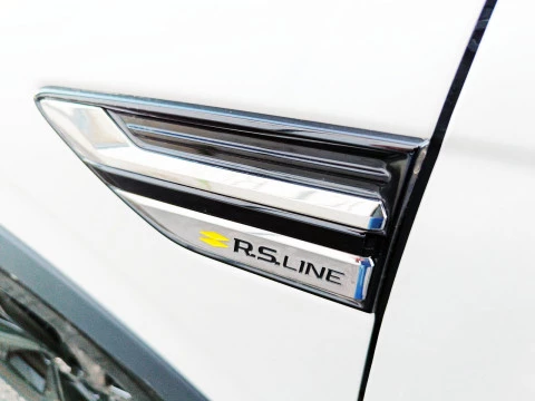 Renault Arkana R.S.LINE TCE 103 KW (140CV) EDC MILD HYBRID