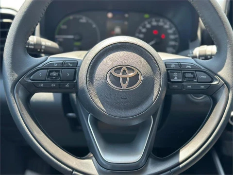 Toyota Yaris 120H 1.5 Active Plus