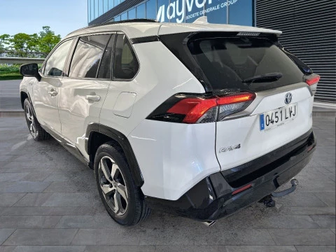 Toyota Rav4 2.5l PLUG-IN 300PH (e-CVT) Advance