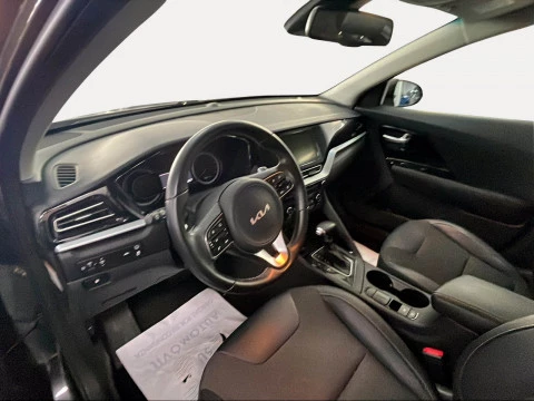 Kia Niro 1.6 GDi HEV 104kW (141CV) Drive