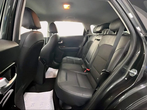 Kia Niro 1.6 GDi HEV 104kW (141CV) Drive