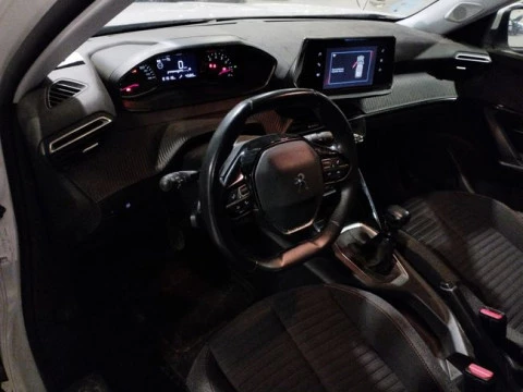 Peugeot 2008 Active BlueHDI 81kW (110CV)