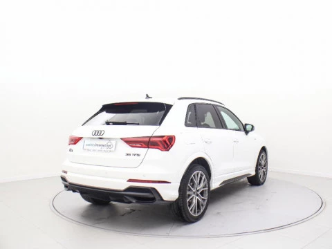 Audi Q3 1.5 35 TFSI S TRONIC BLACK LINE 150 5P