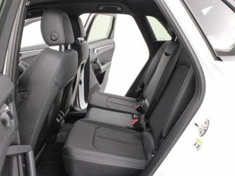 Audi Q3 1.5 35 TFSI S TRONIC BLACK LINE 150 5P