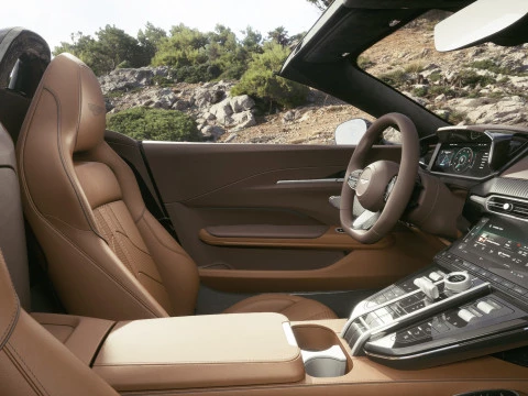 Aston Martin Vantage 4.0 V8 Roadster Auto