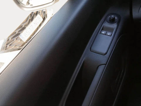 Peugeot Rifter Active Pack Business Standard BlueHDi 73 kW (100 CV)