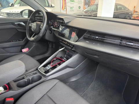 Audi A3 SPORTBACK 35 TDI S TRONIC