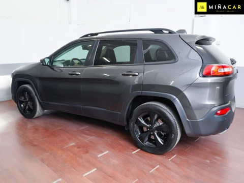 Jeep Cherokee 2.2 CRD Night Eagle 4x4 Aut 147 kW (200 CV)