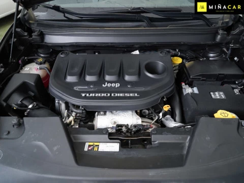 Jeep Cherokee 2.2 CRD Night Eagle 4x4 Aut 147 kW (200 CV)