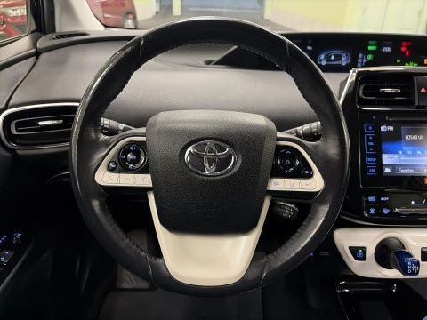 Toyota Prius 1.8 hibrido 90 kW (122 CV)