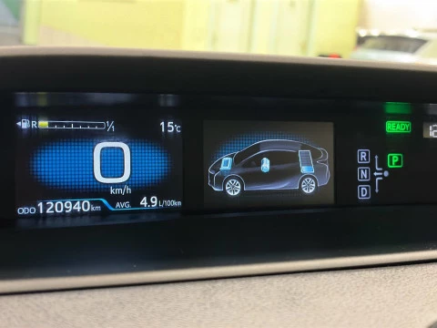 Toyota Prius 1.8 hibrido 90 kW (122 CV)