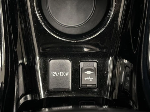 Toyota Prius 1.8 hibrido 90 kW (122 CV)