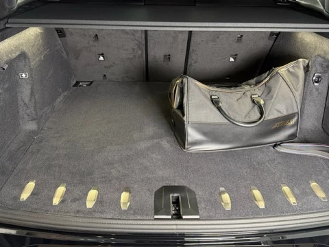 BMW XM 50e 350 kW (476 CV)