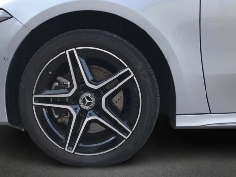 Mercedes-Benz Clase A  250 e Compacto