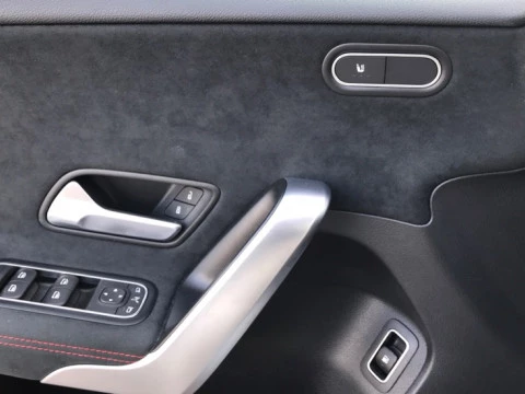 Mercedes-Benz Clase A  250 e Compacto