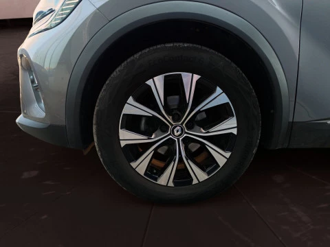 Renault Captur 1.3 TCE 103KW TECHNO EDC 5P