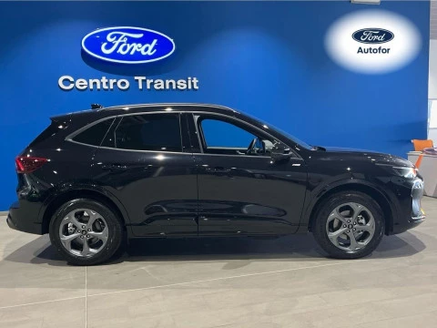 Ford Kuga ST-Line 2.5 Duratec PHEV 178kW Auto