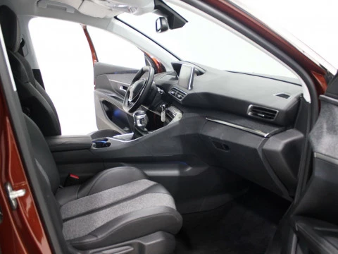 Peugeot 3008 1.5L BlueHDi 96kW (130CV) S&S Allure