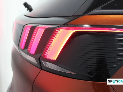 Peugeot 3008 1.5L BlueHDi 96kW (130CV) S&S Allure