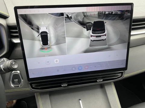 Lynk & Co 01 More PEHV