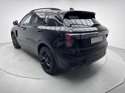 Lynk & Co 01 More PEHV