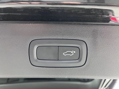 Lynk & Co 01 More PEHV