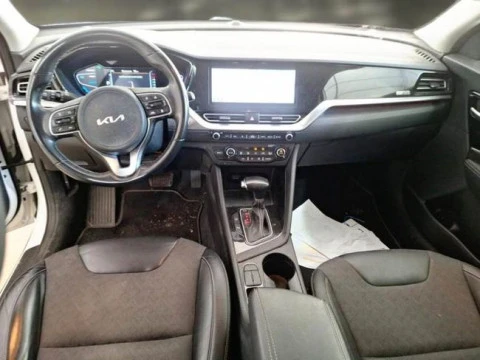 Kia Niro 1.6 GDi HEV 104kW (141CV) Drive