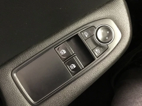 Renault Clio   TCe Intens 67kW