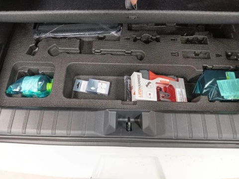 Lexus LBX 1.5 136cv HEV Cool+