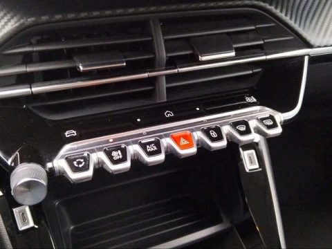 Peugeot 208 PureTech 100 Active 75 kW (100 CV)