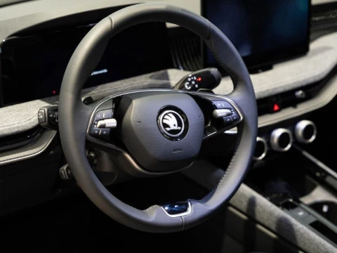 Skoda Superb COMBI 1.5 TSI M HEV 110KW DSG SELECTION