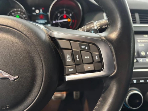 Jaguar E-Pace 2.0D I4  AWD AUT. 150