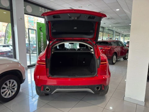 Jaguar E-Pace 2.0D I4  AWD AUT. 150