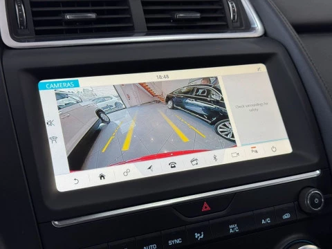 Jaguar E-Pace 2.0D I4  AWD AUT. 150