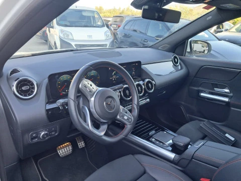 Mercedes-Benz GLA 200 D