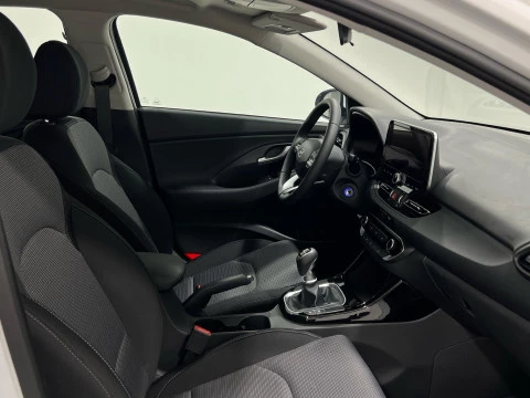 Hyundai i30 1.5 DPI Klass