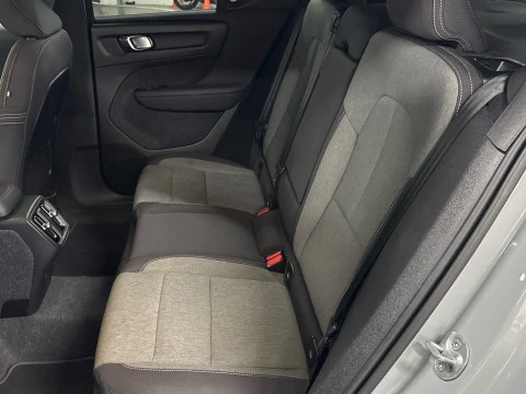 Volvo XC40 XC40 Core, B3 Mild Hybrid, Gasolina