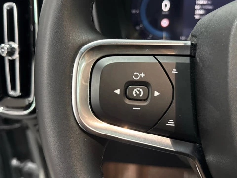 Volvo XC40 XC40 Core, B3 Mild Hybrid, Gasolina