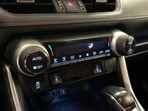 Suzuki Across 2.5 PHEV 4WD 225 kW (306 CV)